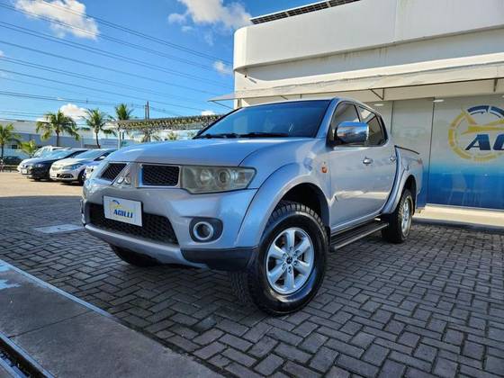 MITSUBISHI L200 TRITON 3.2 HPE 4X4 CD 16V TURBO INTERCOOLER DIESEL 4P AUTOMÁTICO MITSUBISHI L200 TRITON 3.2 HPE 4X4 CD 16V TURBO INTERCOOLER DIESEL 4P AUTOMÁTICO